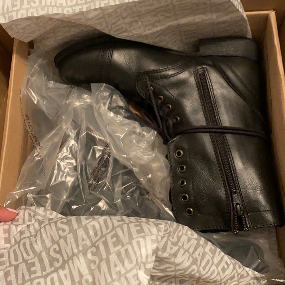 Steve Madden boots